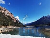 浪荡人妻-浪荡人妻，在道德与情感边缘的挣扎